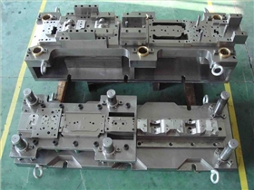 五金彈片模具下機(jī)注意事項(xiàng)與塑膠制品生產(chǎn)規(guī)范